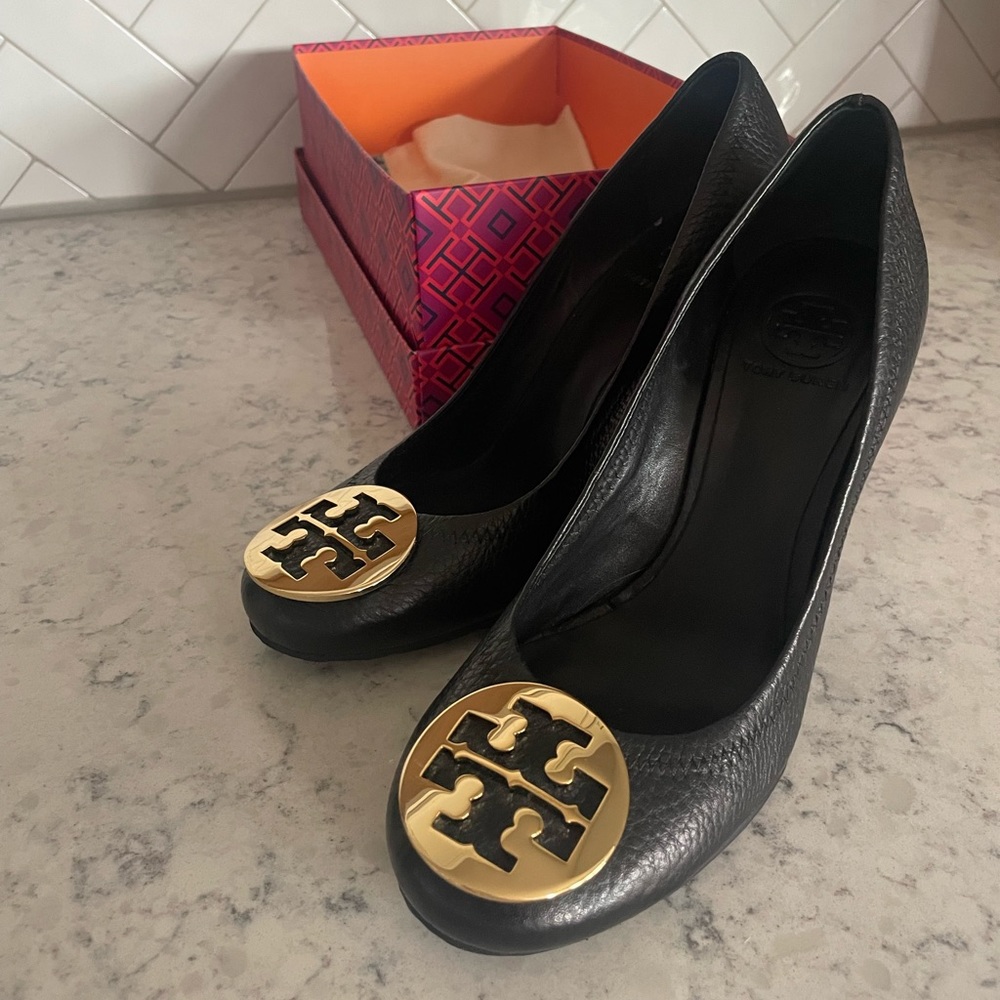 Brand New Tory Burch pumps